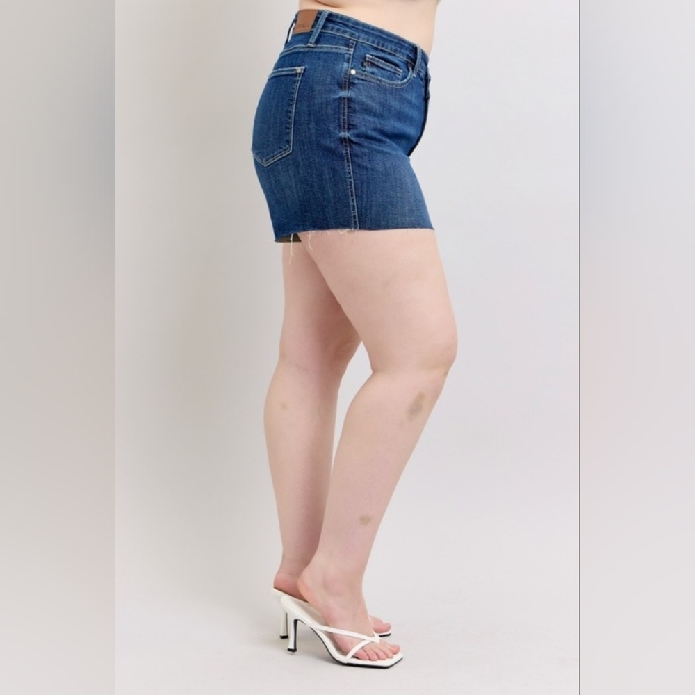 Judy Blue High Rise Dark Wash Criss Cross Crossover Waistband Shorts Various NEW - Picture 10 of 16